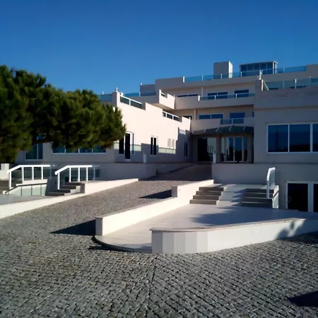 Ξενοδοχείο Osanto Residencial Geriatrica Praia das Maçãs