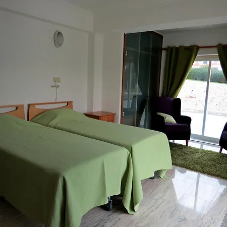 Ξενοδοχείο Osanto Residencial Geriatrica Praia das Maçãs
